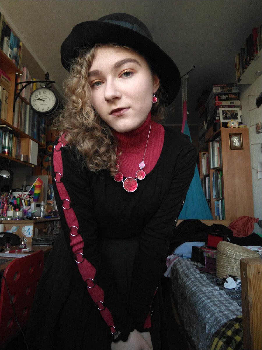 -ˏˋ nakahara chuuya ˊˎ-again two versions cause i stan him sm too. and yes, this dress is here too, lmao. it suit them both