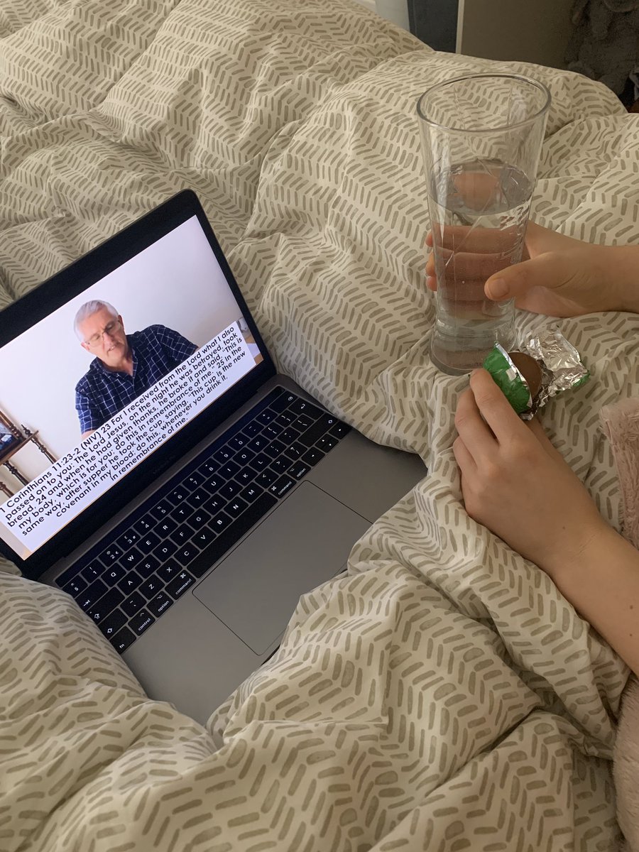 speedtyrer's tweet image. My wife getting ready for communion at home 🍫