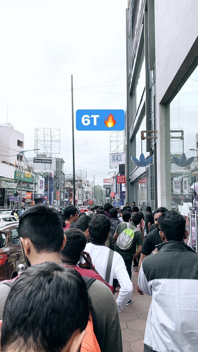 SHIELDxCaptain's tweet photo. My one plus experience as been top notch.
Performance 🔥
Affordability 🙌🏻
OS😍
Community and customer service ❤️
Options🤤
Durability 😈
Cameras 😘
Gaming like a boss in my one plus 6T🎮😎
This phone makes me pro in every way😁😎 #OnePlus8Series waiting already 😍🤤❤️ https://t.co/ERQhvEM0eb