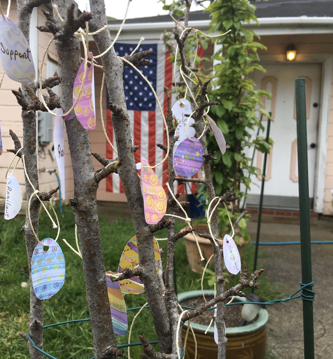 FirpoFanatic's tweet photo. Happy Easter! Wishing everyone #resilience, #health, and #joy!
#SSFEggHunt #SSFStrong #StrongerTogether2020 #StayHome @CityofSSF @SSFParksandRec @SSFFire @SSFPolice @SSFPublicWorks @SSFCERT @SSFKiwanis
#CheckIn #BeSafe #BeKind https://t.co/hEh8Ies53A