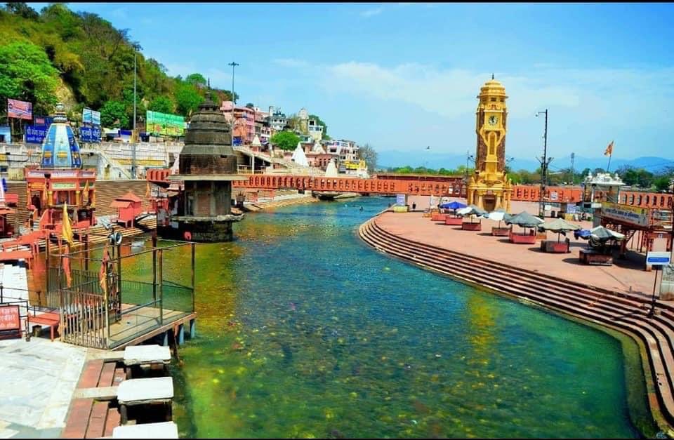 kumarvijaybrw's tweet photo. Serene River Ganges at #Haridwar Uttrakhand .
Cleanliness, beauty & aesthetics reclaimed 💐
#PositiveEffectsOfLockdown
Let the Mankind take the onus to Preserve & Sustain this !
#NatureIsHealing
(PC : SM ) https://t.co/2aSJrLvJ56