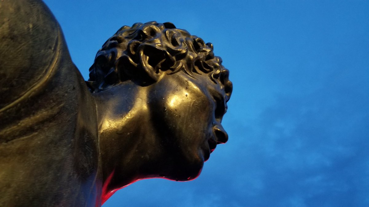 TriciaBarker49's tweet image. Our hero. Terry Fox.
40 years ago he started his journey and it's not over yet.
#TerryFox
#MarathonofHope