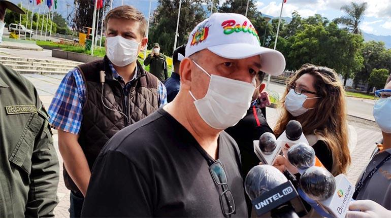 ahora_elpueblo's tweet photo. #BoliviaDigital 
Murillo: Ampliación de la cuarentena depende de un comité científico
Lea la nota aquí: https://t.co/VEwIphZXXA https://t.co/4tMWLAtkBq