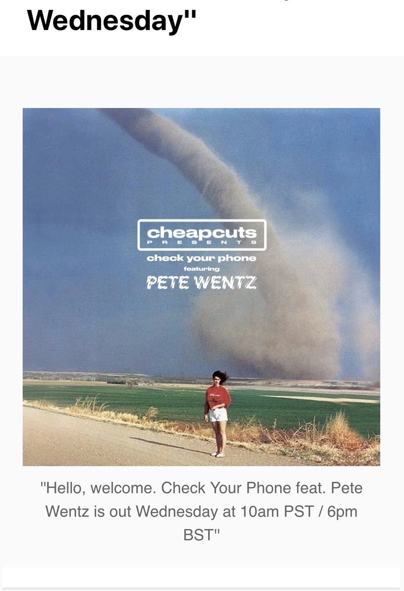 Crzy4HelloKitty's tweet photo. What’s happening!?  #petewentz #checkyourphone #cheapcuts https://t.co/w7nDsqQau7