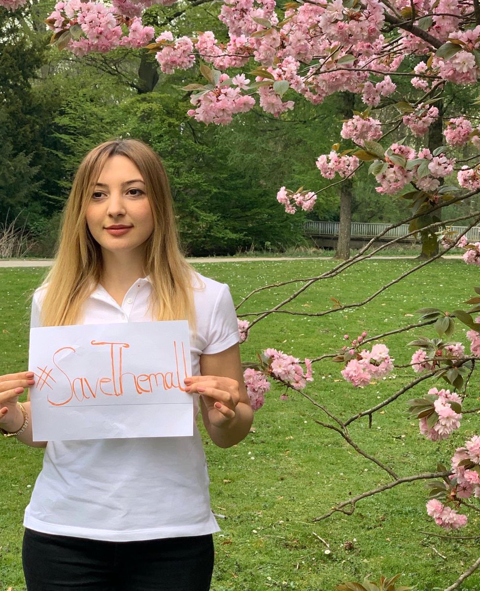 Leyla Imret ist die ehemalige Bürgermeisterin der kurdischen Stadt Cizre in der Türkei. 
Auch sie wäre heute eine der politischen Gefangenen, wenn ihr die sehr gefährliche Flucht nicht gelungen wäre. Leyla Imret unterstützt uns und fordert: #SaveThemAll