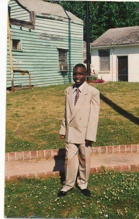 QuintinOnCamera's tweet image. Easter, 1995. This picture was taken at America and Reid streets on Charleston's East Side. I still live on the East Side to this day.

#CHS #chsnews #EasterSunday #Easter2020