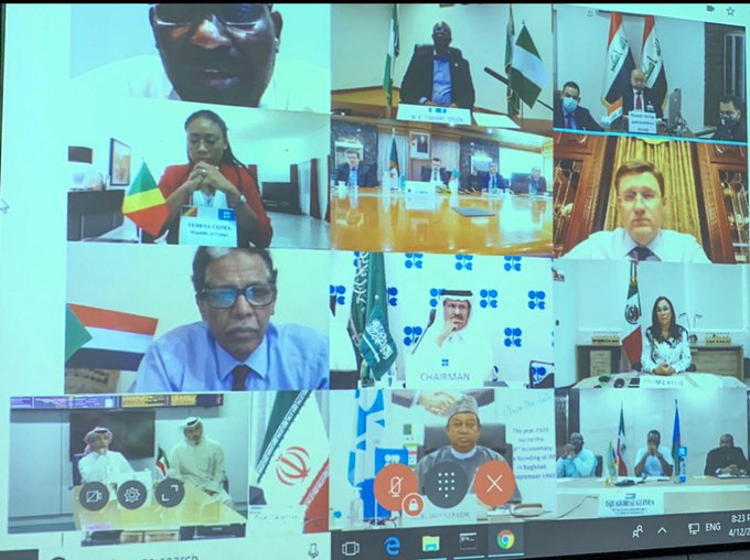 Lihat gambar di Twitter