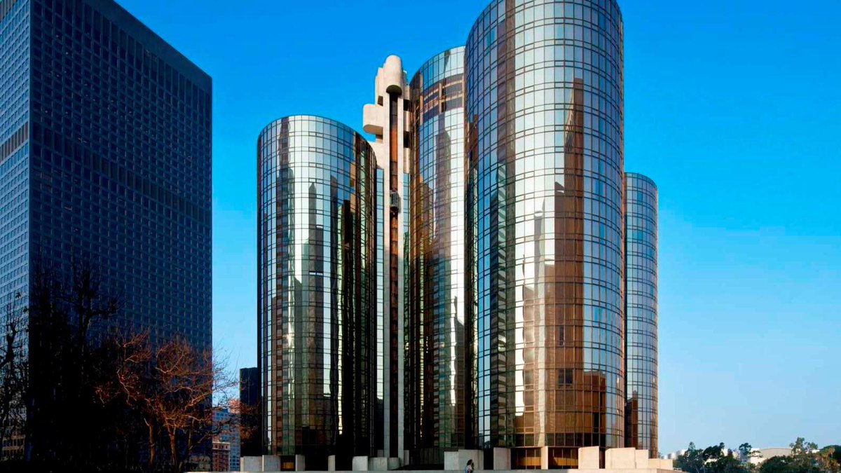 The Westin Bonaventure and the Grand Hotel were both built on land on Bunker Hill cleared by the city and sold at low prices. The Double Tree was built on land sold to the developer for $1 mil (recently sold for $115 mil).They have 1350, 487, and 434 rooms, respectively.