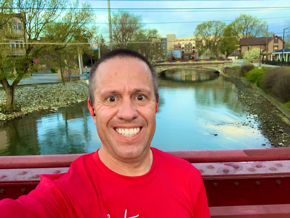 StevieAndLane's tweet photo. Nice post-overnight-shift-in-the-#EmergencyDepartment #run #running #MononTrailRun #RunTheMonon #RunIndy this morning. Nice way to start #Easter #Easter2020 #EasterMorning #SocialDistancing #SocialIsolation #HristosVoskres #VoistinuVoskres Христос воскрес! Воистину воскрес! https://t.co/E1pBRpaGSS