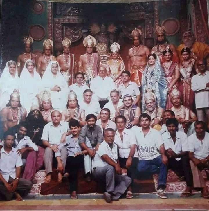 itsroshanksah's tweet photo. @arungovil12  @ChikhliaDipika @LahriSunil https://t.co/5fqS6U6FBQ