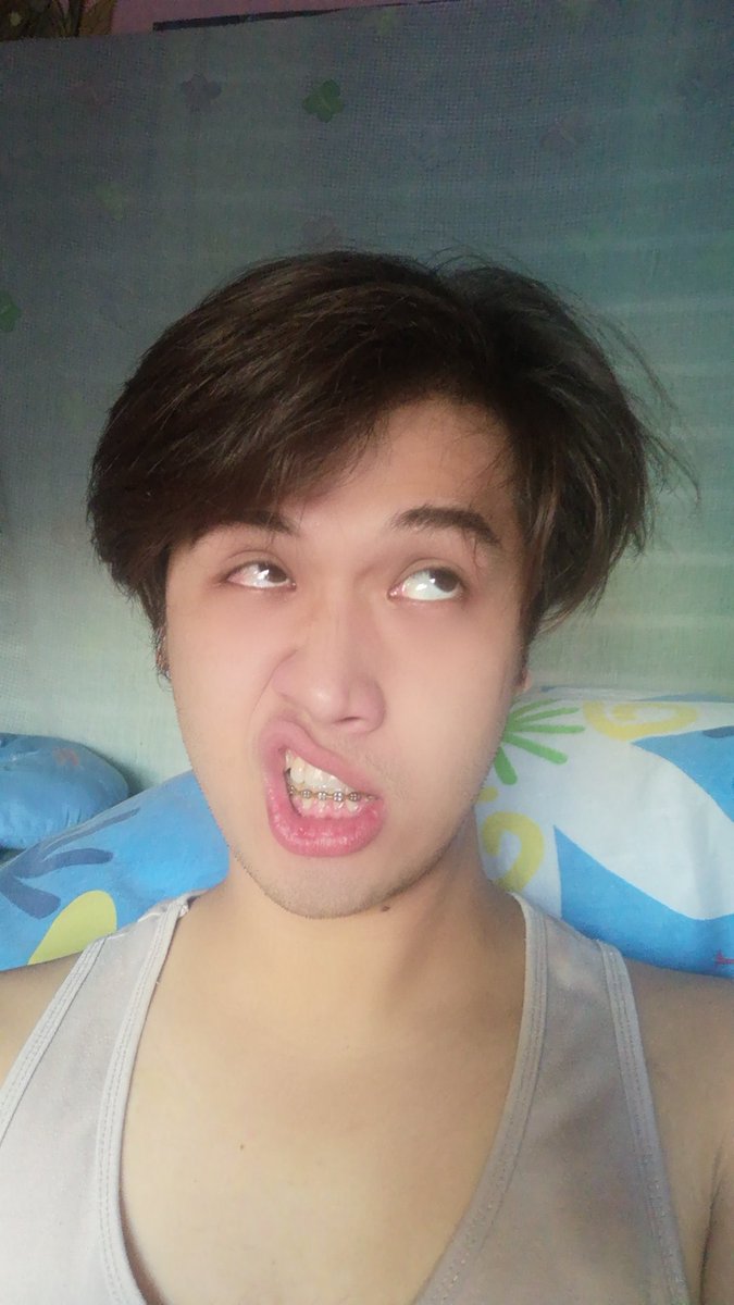 xxivchrls's tweet image. Last na. Choose your fighter. Haha. Goodnight. 😂🇵🇭👌🏻Maraming salamat Pearls. 😁 @_PHPMusic | #PHPMusic

#PHP_PowerTripEP1