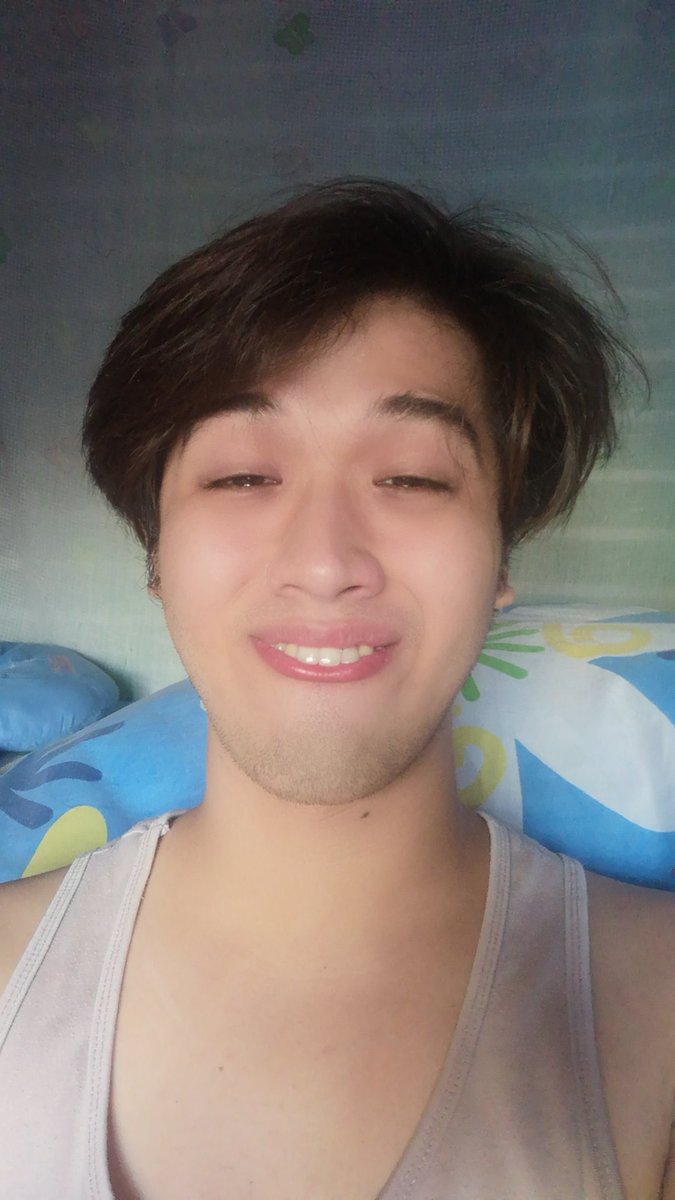 xxivchrls's tweet image. Last na. Choose your fighter. Haha. Goodnight. 😂🇵🇭👌🏻Maraming salamat Pearls. 😁 @_PHPMusic | #PHPMusic

#PHP_PowerTripEP1