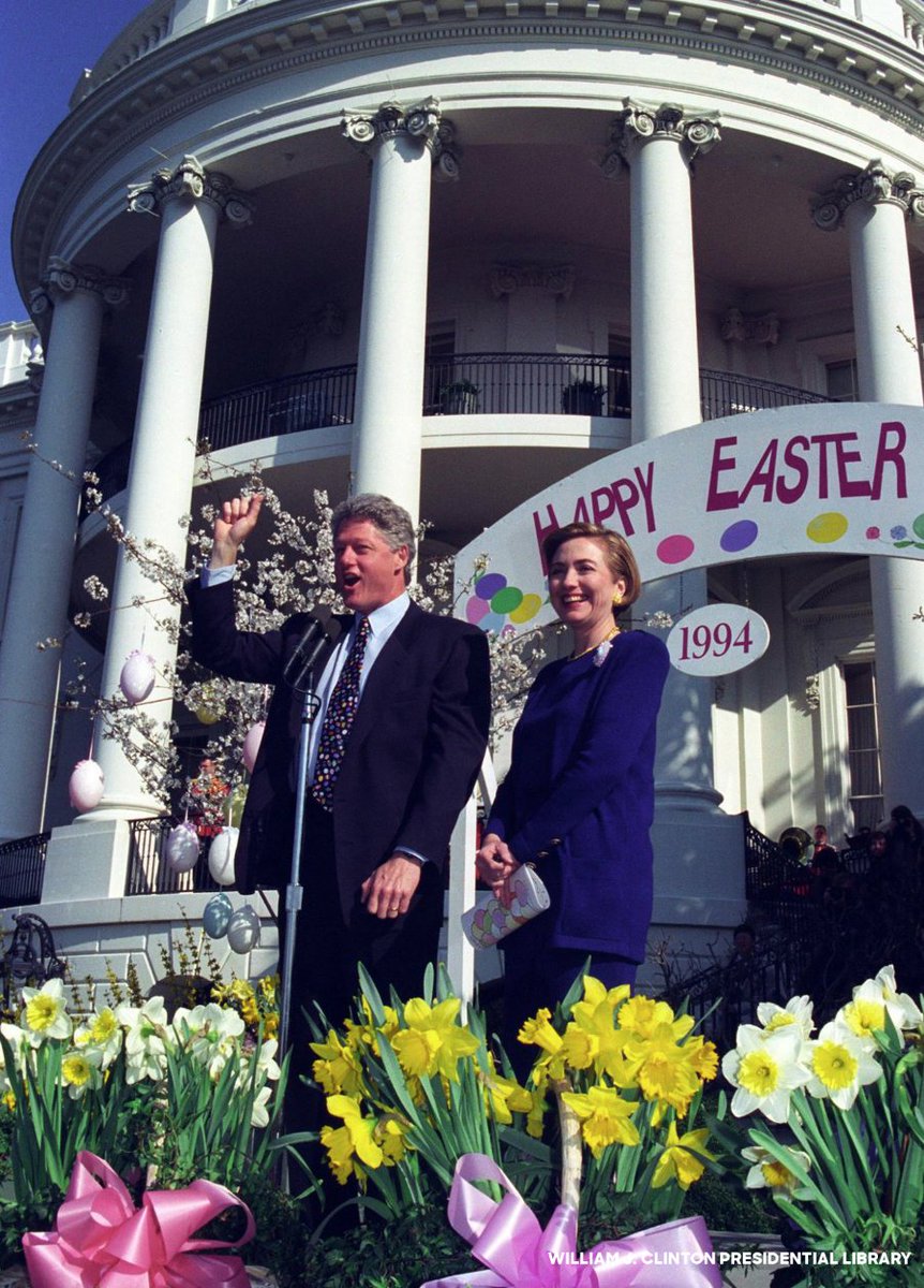 Hillary Clinton tweet media