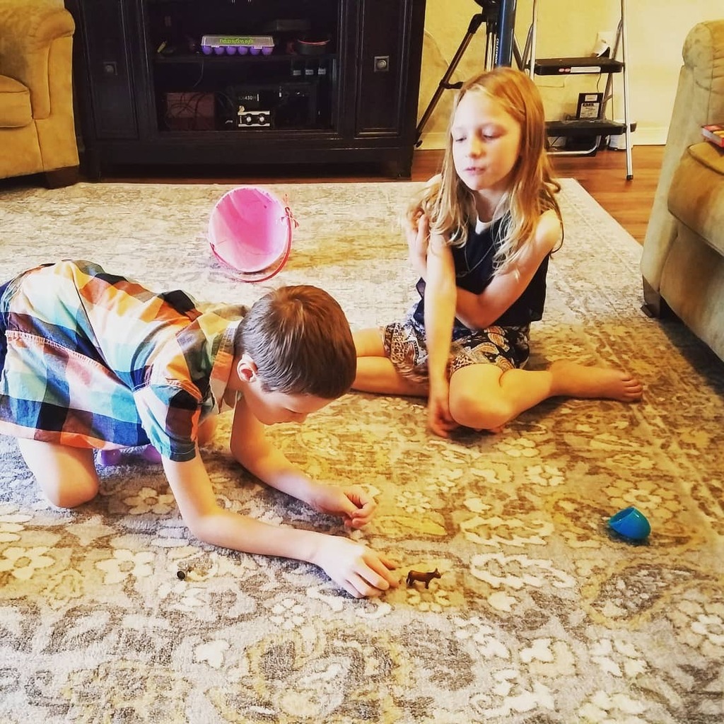 CP_TheMicGuy's tweet photo. Easter egg hunt in the living room. #Quarantine strong.
#DadLife #DadForce #Fathor https://t.co/2U7wDntmkA https://t.co/iTIpGVZDMB