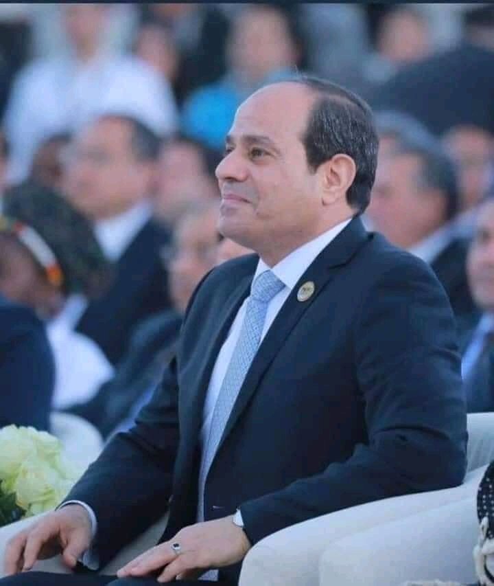 hbdol358's tweet photo. اصبحت ابا لوطن باكمله وجعلت شعوب تقف لنا احتراما 💙 https://t.co/qBxzO93H91