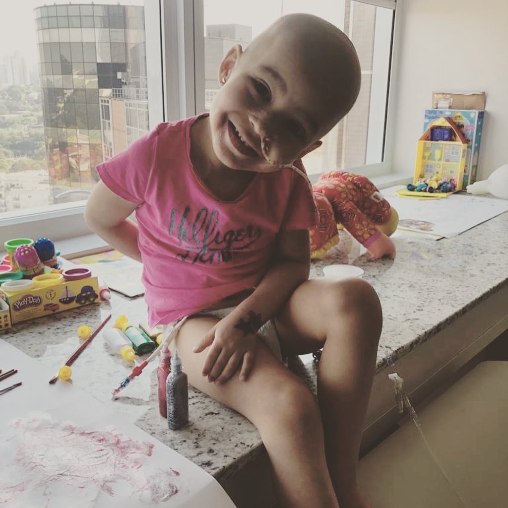 DWC_BringJoy's tweet photo. Meet our 4 year old friend, Manu. Manu was diagnosed with Neuroblastoma stage 4 in Decenber 2018. Manu teaches us a simple formula to #BattleWithJoy: arts, crafts, and a few good laughs! #DancingWhileCancering #ChildhoodCancerAwareness https://t.co/lbgKClCz1z