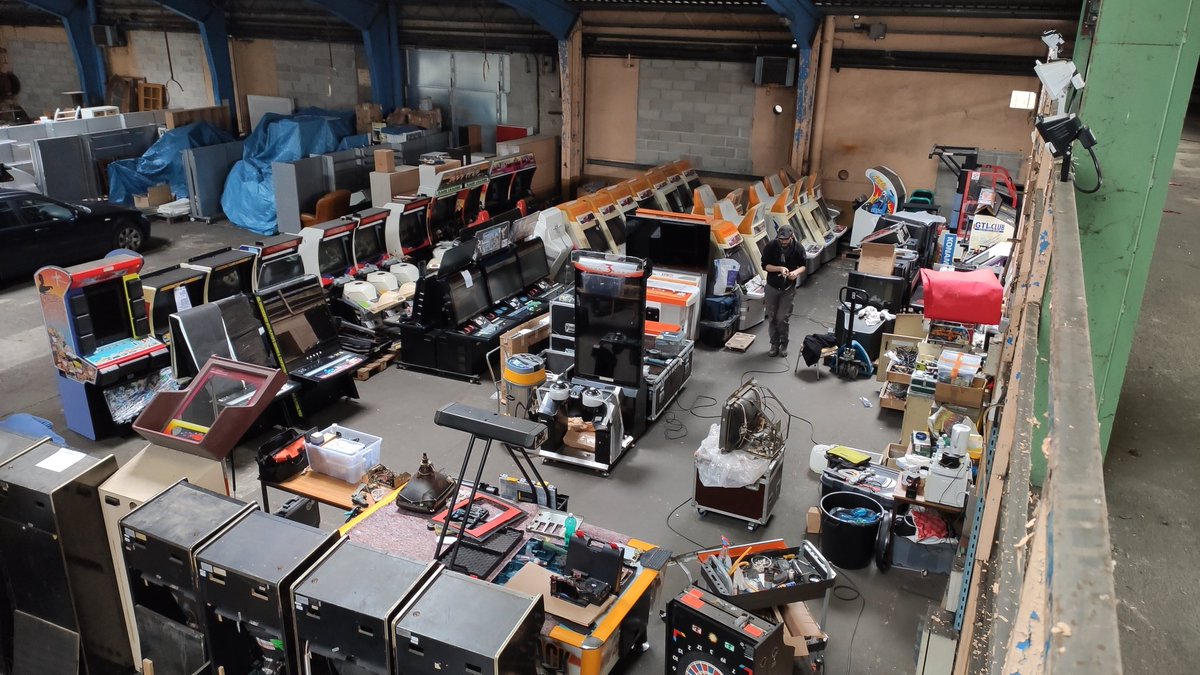 HFSplay's tweet photo. Normalement ce weekend toute l'équipe aurait dû être au local pour les derniers préparatifs du #HFS6 😢😢😢 https://t.co/PZCwLFTTpi