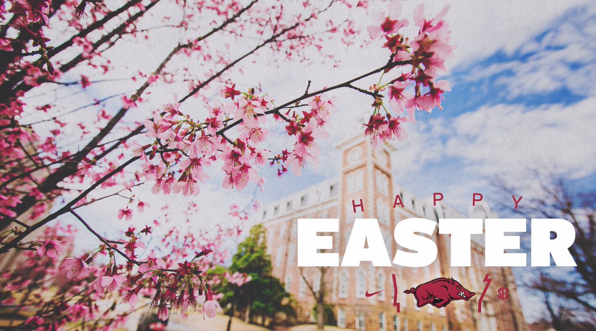 RazorbackFB's tweet photo. Happy Easter, Hog fans! https://t.co/aEuyL5xi8P