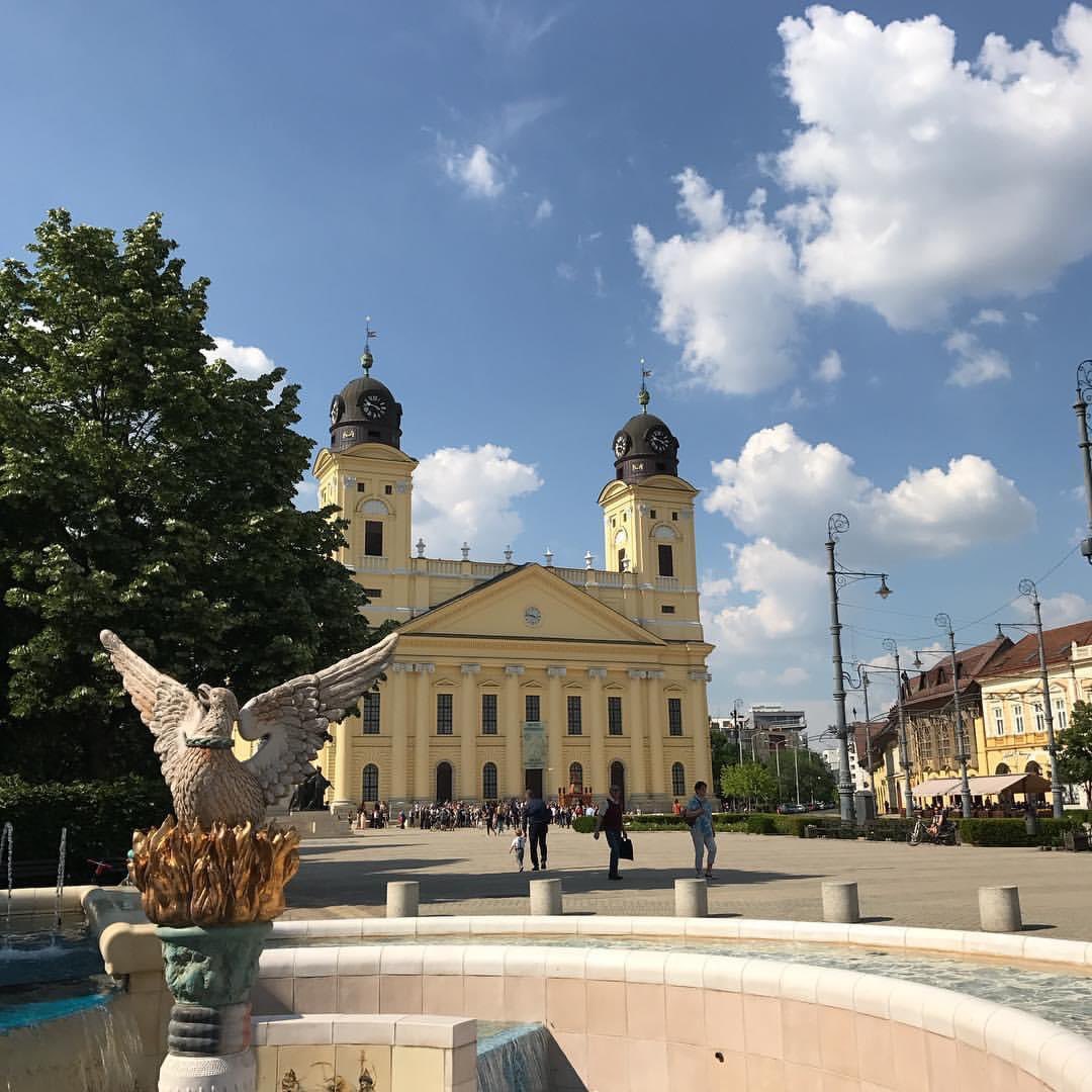 Debrecen (A) with Kispest, to see them all but win the title. Travelled east with roughly 2,000 fans from the capital that day.