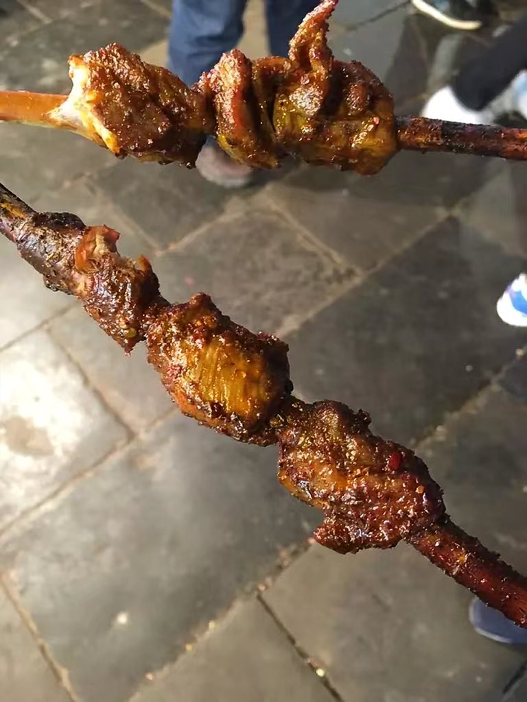XM47mUBZ2DCSPEO's tweet photo. 中国大西北美食 #China https://t.co/INEZwixj7R