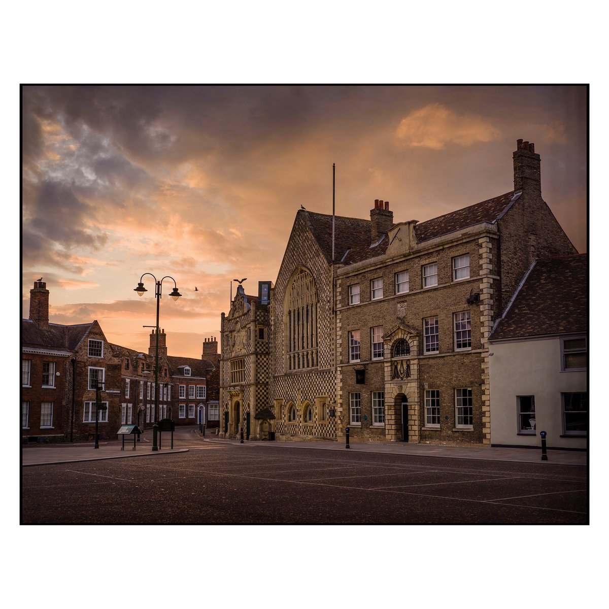 While on my allowed exercise last night walking my dog Teddy, the sunset behind the Custom House and the Town Hall was spectacular in Kings Lynn. #sunset <a href="/KLTownHall/">KL Town Hall</a> <a href="/LoveWestNorfolk/">Love West Norfolk</a> <a href="/DiscKingsLynn/">Discover King's Lynn</a> <a href="/YourLocalPaper/">Your Local Paper</a> <a href="/EDP24/">Eastern Daily Press</a> <a href="/TheLynnNews/">Lynn News</a> <a href="/Hasselblad/">Hasselblad</a> #hasselblad #hasselbladx1d