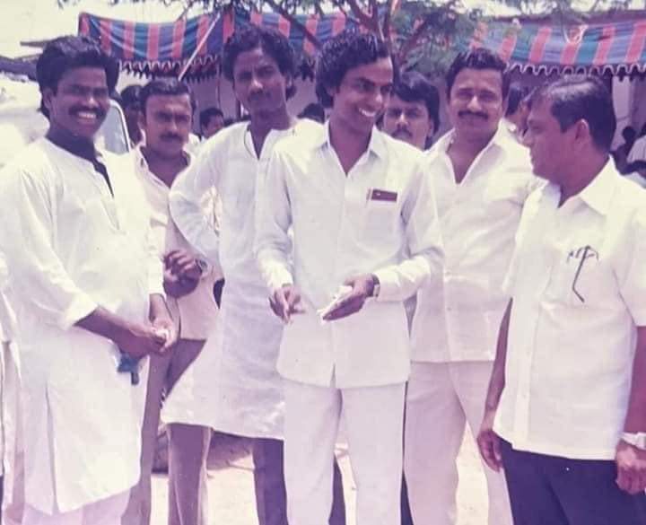 nareshkoppula5's tweet photo. తెలంగాణ రాష్ట్ర సాధనే ధ్యేయం గా సారు సమరానికి ముందుకు సాగుతున్న సమయం....జై కేసీఆర్ https://t.co/sNIHFWqdDJ