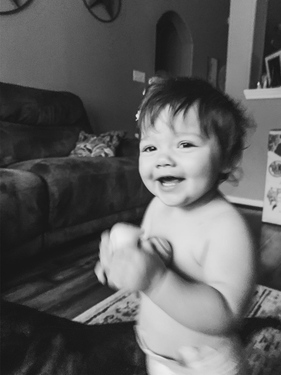 bailey_brawner's tweet photo. My cute little Bunny🐰💖 Happy Easter ❤️ https://t.co/UuyK3EVsKM