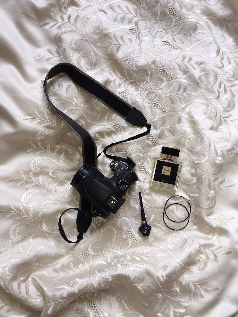 NINI45184683's tweet photo. There is no reason to do this, just for my happiness 🙌🎥🎞❤️
.
.
.
.
#photography #photo #PHOTOS #minimalism #nice #happyday #blackandwhite #Symbolis #girls 🎞🎬🎥 https://t.co/tt0w0itHo9