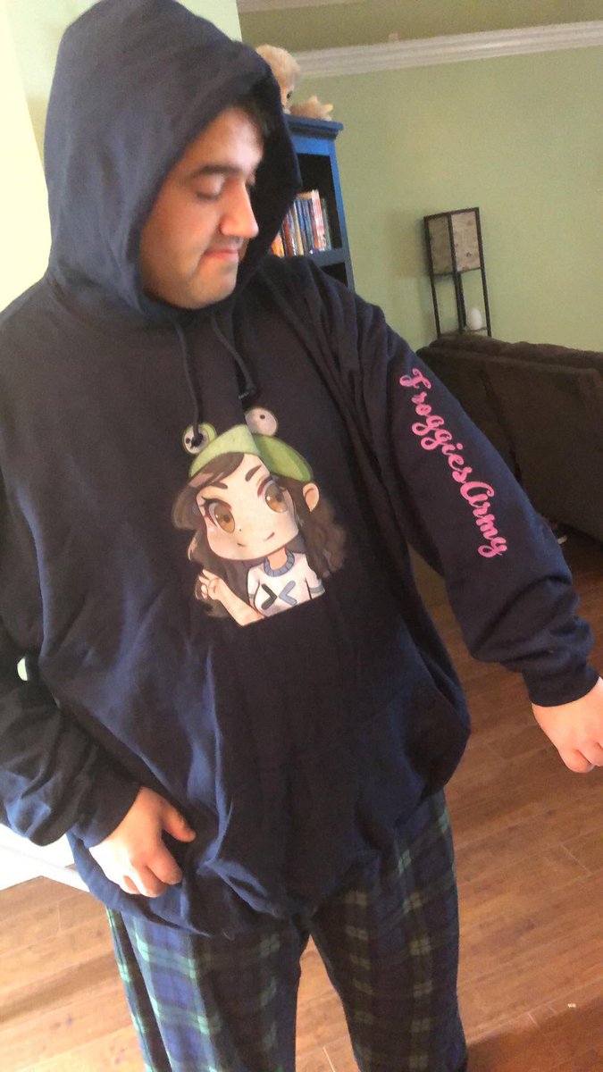 ThePhoenixSong tweet media