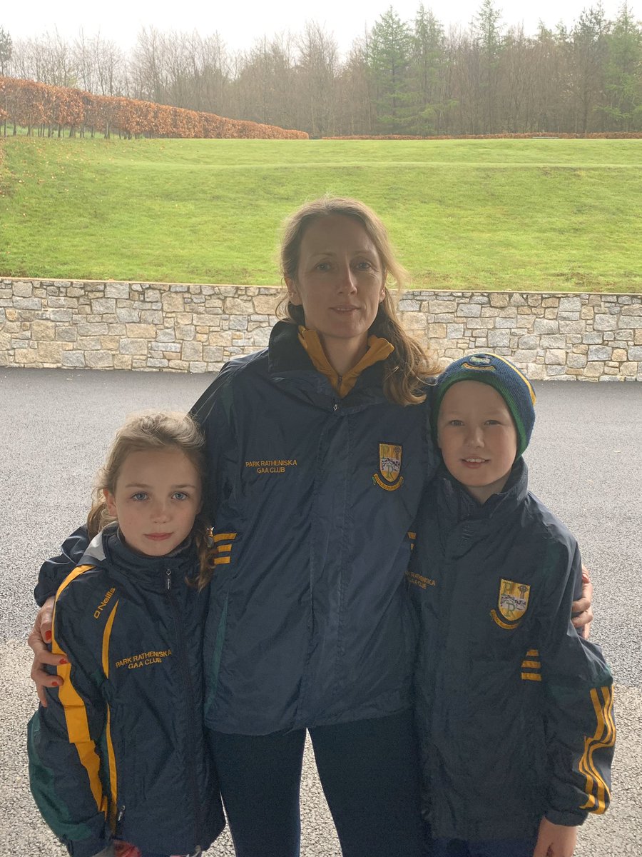 Carrigmeal's tweet photo. Gillian, David, &amp; Sarah just back from their 5km walk for the @parkrathladies @parkratheniska @DoItForDan201 fundraiser. All support appreciated. #doitfordan #400kminaday https://t.co/V5IkHcerPi