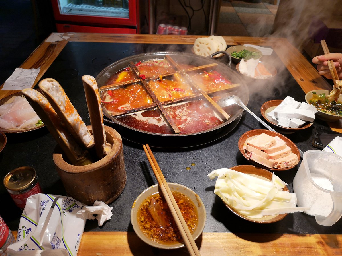 dora_Duxy's tweet photo. #China  I love hot pot😬 https://t.co/9C8Wnkfgbr