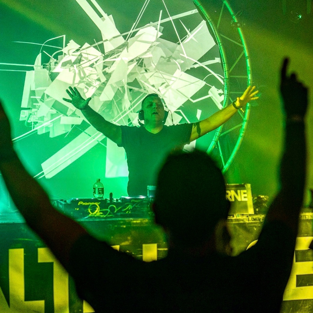 MikePush's tweet photo. Our passion is not canceled, it’s just postponed 🙌🏻🎼❤️ #push #mikepush #trancefamily #techno4life #easter https://t.co/SIIKIszFOk