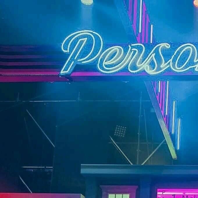 ssofftae's tweet photo. HAPPY ONE YEAR WITH PERSONA EVERYONE!!! 💗✨🥳
#ONEYEARWITHPERSONA
#ONEYEARWITHBOYWITHLUV https://t.co/PpkamIUyF9