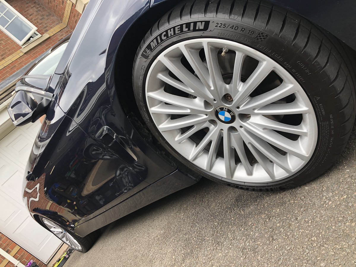 simonhpirie's tweet photo. Just got this photo before it started to rain... boo #raincandoone @Michelin https://t.co/PKZmh2VS2d