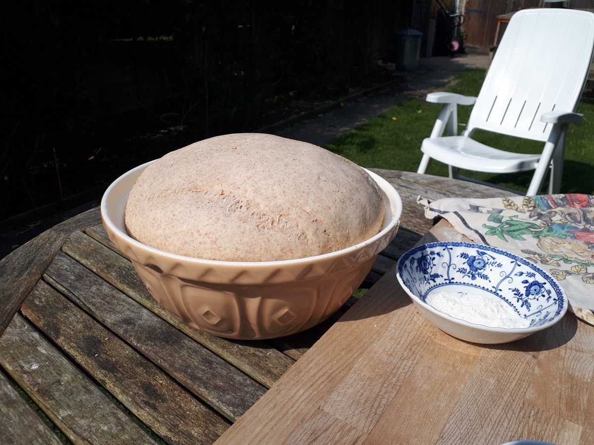 Alleluia! Risen indeed !😀