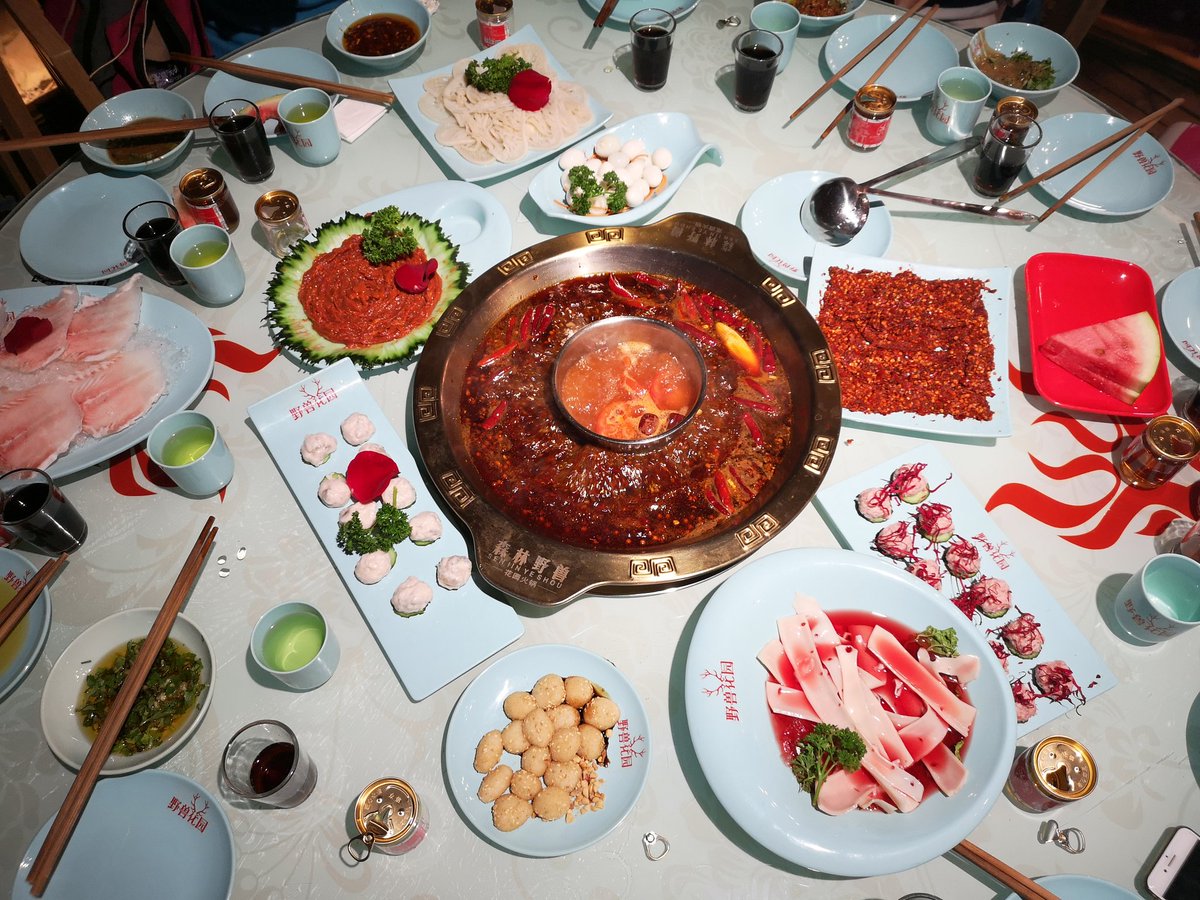 dora_Duxy's tweet photo. #China  No one will hate hot pot!😍 https://t.co/RK3IV0rE2C