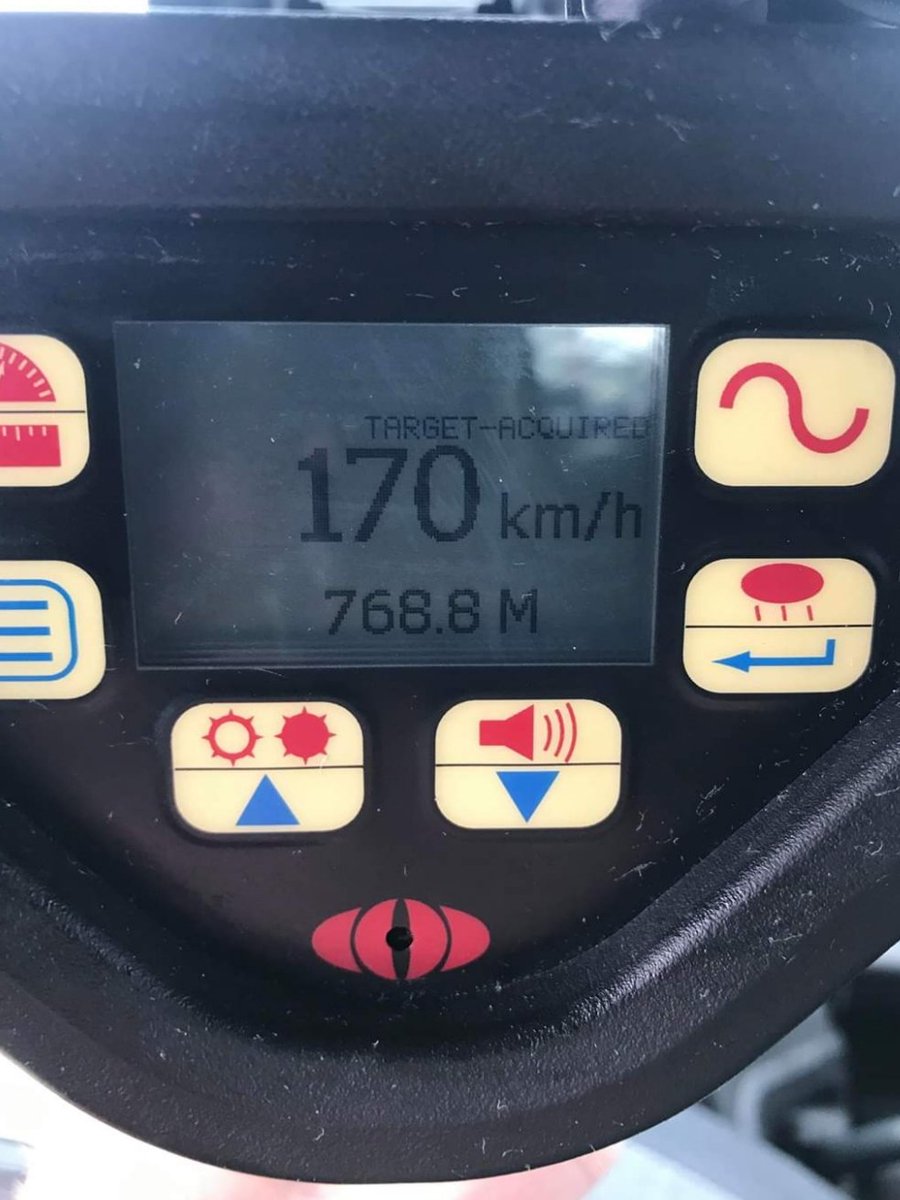 OPP_ER's tweet photo. Think about your safety AND that of everyone else on #ONHwys. This was Saturday afternoon on #Hwy401 eb in Kingston. Don't let a careless moment at a speed like this result in tragedy. Please #slowdown and #drivesafe. #FrontOPP and other #OPP members are out there. #ygk ^bd https://t.co/VAeJMvRDYb