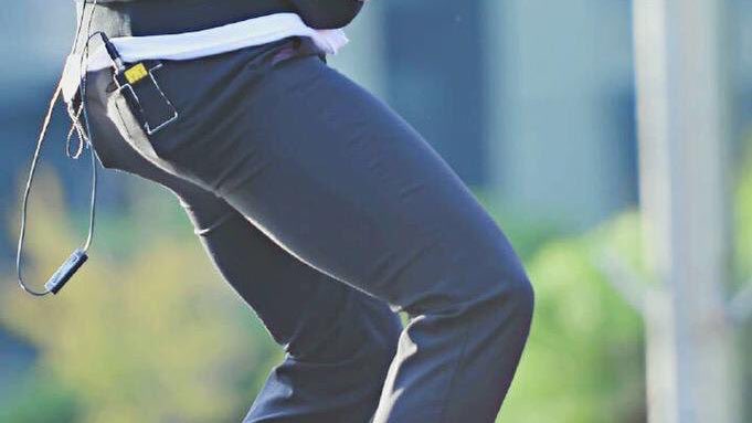  #Donghae ’s thighs         -  Appreciation thread :