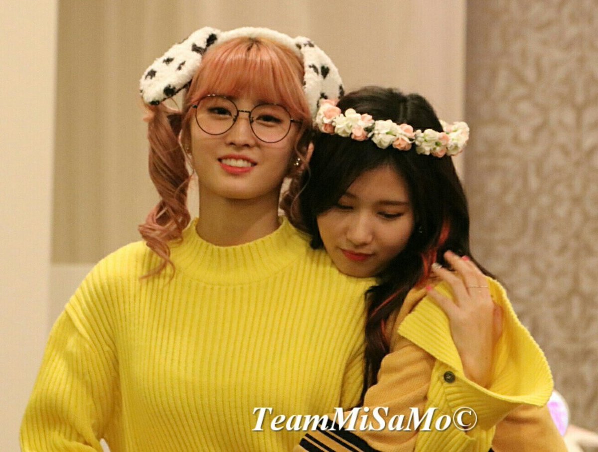 endless amount of hugs and skinship by them