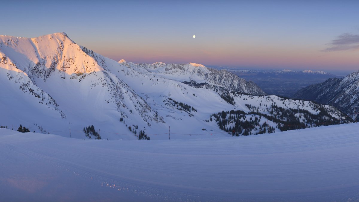Snowbird's tweet image. We’re missing our Easter Sunrise Service this year, but that doesn’t mean we can’t enjoy a beautiful sunrise (photos are from our webcams this past week). Enjoy this day and this time with your family and loved ones however you’re able to connect with them. #Snowbird #Easter