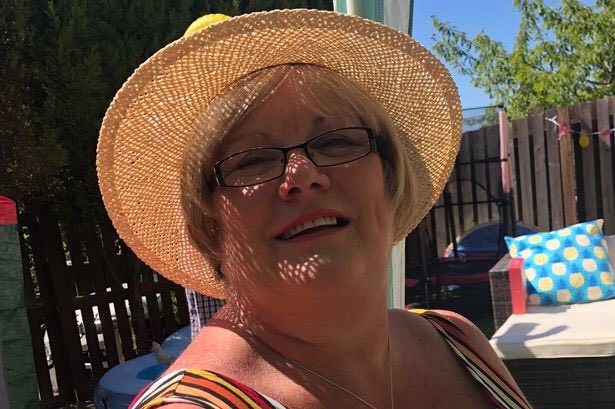 RIP Mandy Siddorn. Mandy was a Pharmacist in Chester & has sadly lost her life to Coronavirus at just 61. She becomes the 40th staff member of the Health sector to lose her life to Covid 19.  https://www.cheshire-live.co.uk/news/chester-cheshire-news/staff-chester-pharmacy-devastated-after-18078907
