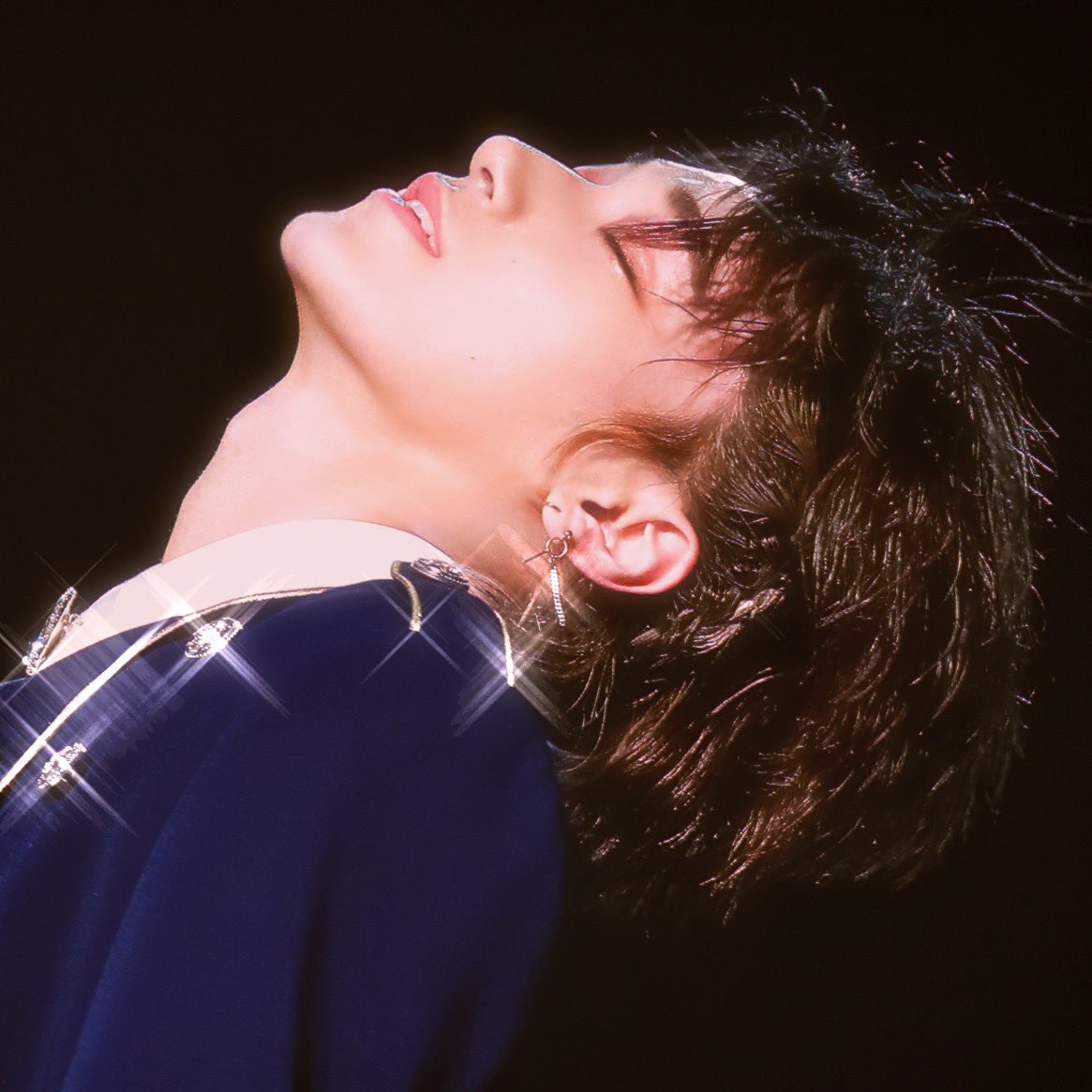 choi san as 90s heart throbs - a thread https://abs.twimg.com/emoji/v2/... draggable=