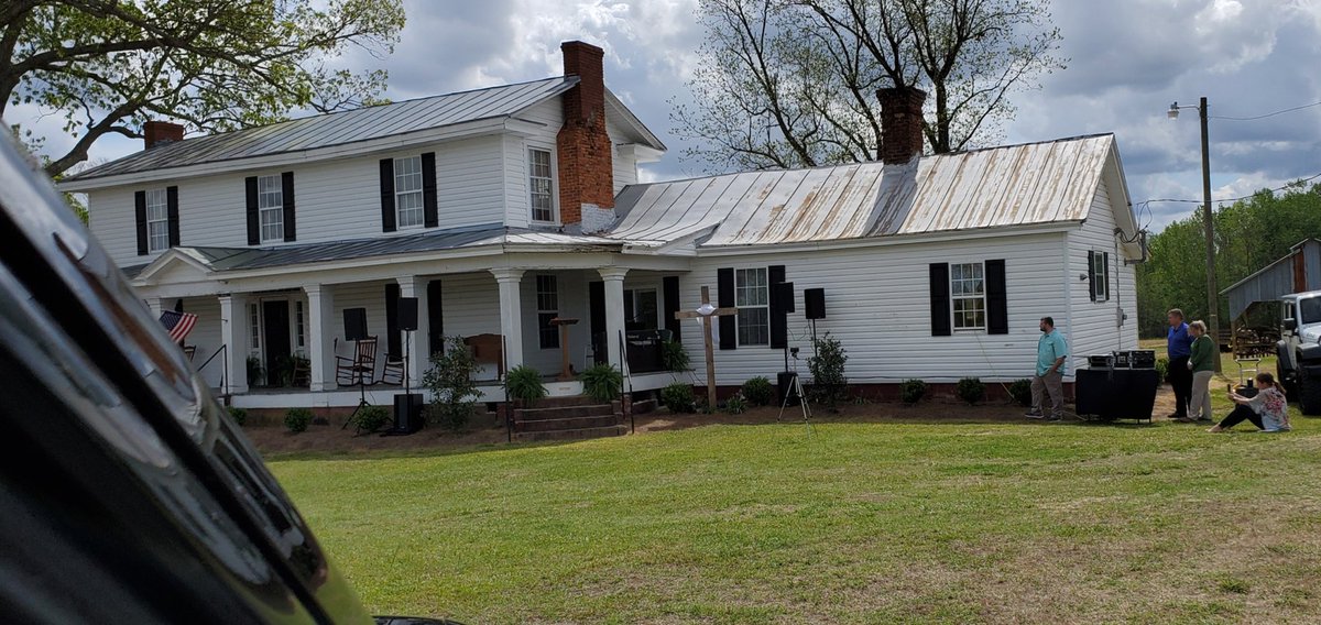 Boy God is strong!! Sun wind on face! What an Easter service! Can feel his presence so strong today! God is alive!! Ain't it great!!