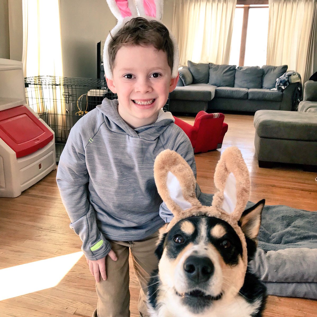 gavinthomas's tweet photo. Marshall and I recreated our old photo https://t.co/HUWVFGmE6C