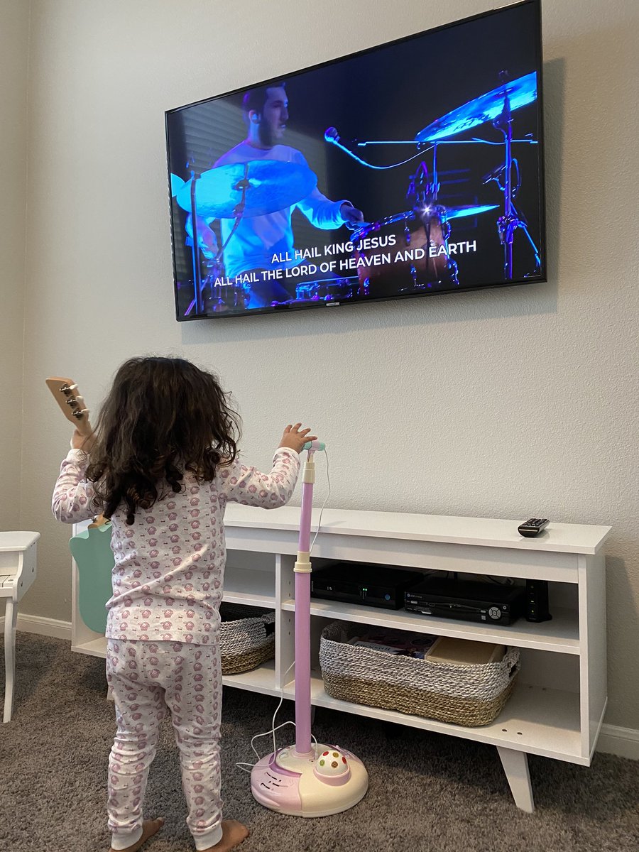 TheJCCarpenter's tweet photo. Blakely Joining the @CBCSocial Worship Team and Leading Praise and Worship at Home! 🙌#CBCEaster2020 https://t.co/JSbvexXorP