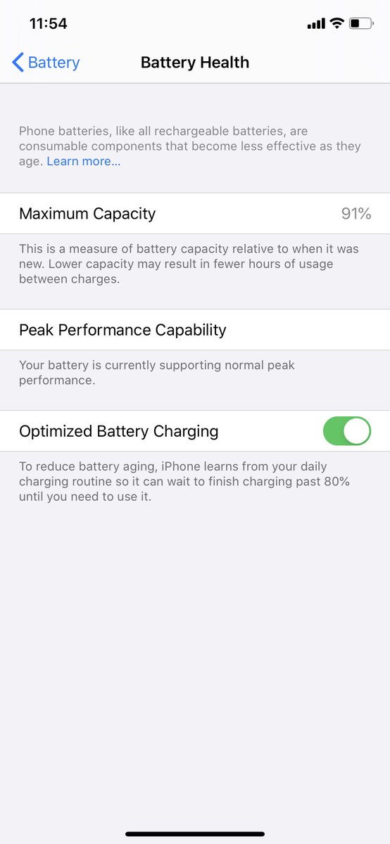 PicLuck's tweet photo. @Huawei_pad_nova One thing you should be aware of is that automatic shutdown caused by battery exhaustion will damage the battery. Just see my Battery Health. https://t.co/hfQyXt7qTI