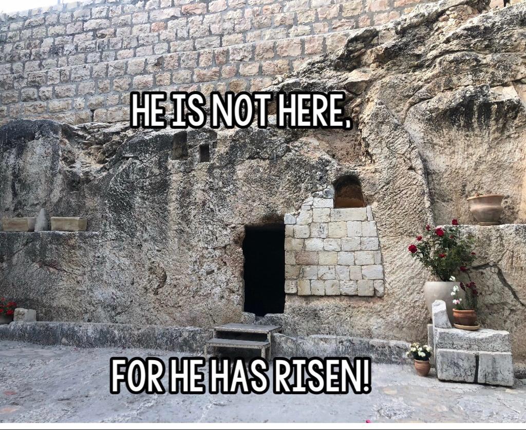 Hoy es un dia para darle gracias a Dios por dar a su unico hijo para q muriera por TODOS nosotros! en algun momento estuve en el fango, situacion q no le deseo a nadie, gracias a JESUS q pago el precio en la CRUZ, somos todos salvos y limpios de nuestros pecados!! Gracias PADRE!!