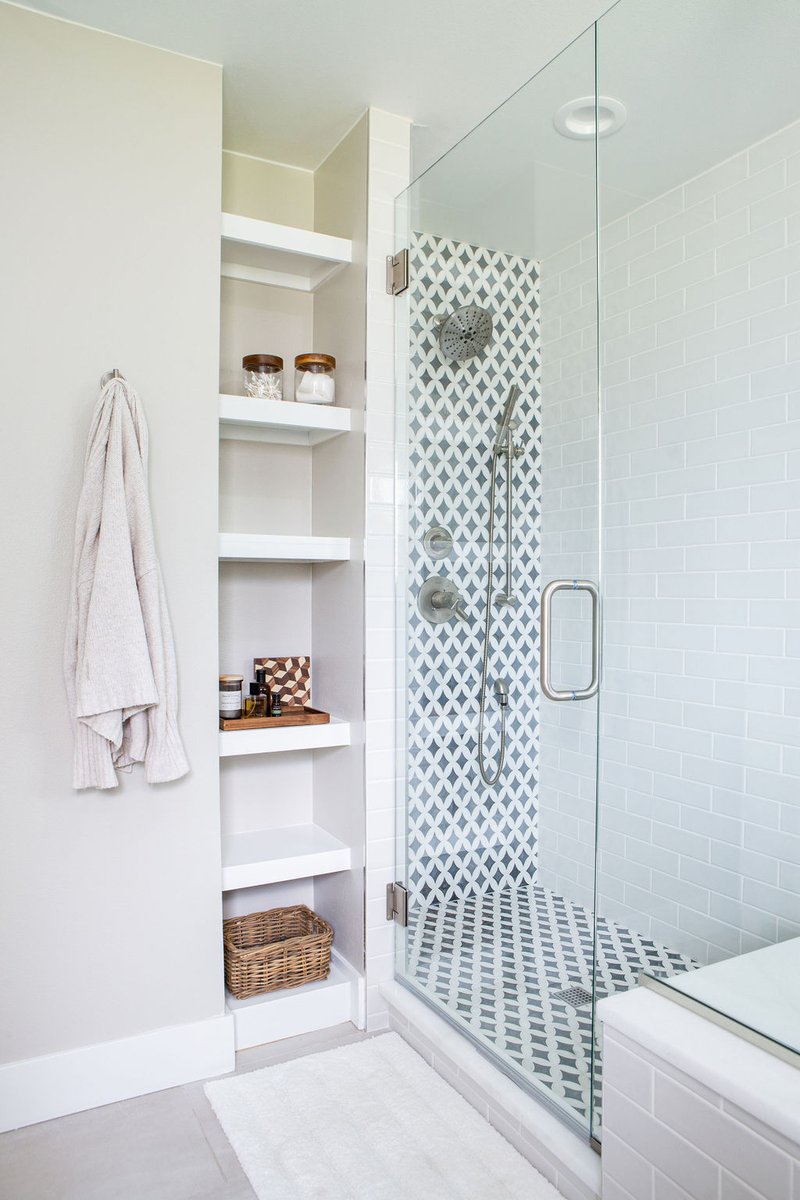 tvlcreative's tweet photo. So fresh, so clean. Darling details in our 1st Avenue bathroom renovation. #tvlcreative #interiordesign #designideas #stayhome #homescape #bathroomdesign #bathdecor #bathideas #thisishome #homedesign #homedecor #mosaictile #farmhousefeel #homedecor #homesweethome https://t.co/pdQIZNcUhT