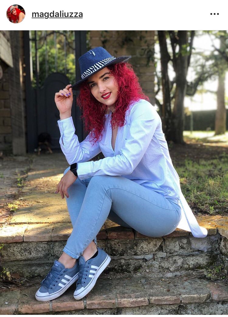 adrianadelcruz's tweet photo. En esta vida Tienes que sonreír con el alma 🔥💋🥰 Vayan a seguirlas en IG
@magdaliuzza @valeriabartolini @magdayvaleria_official
#magdayvaleriasinfronteras #magdaliuzza #valeriabartolini 
FB #Magda&amp;Valeria YT #MagdayValeriaBachata https://t.co/g2qRuuVNOy