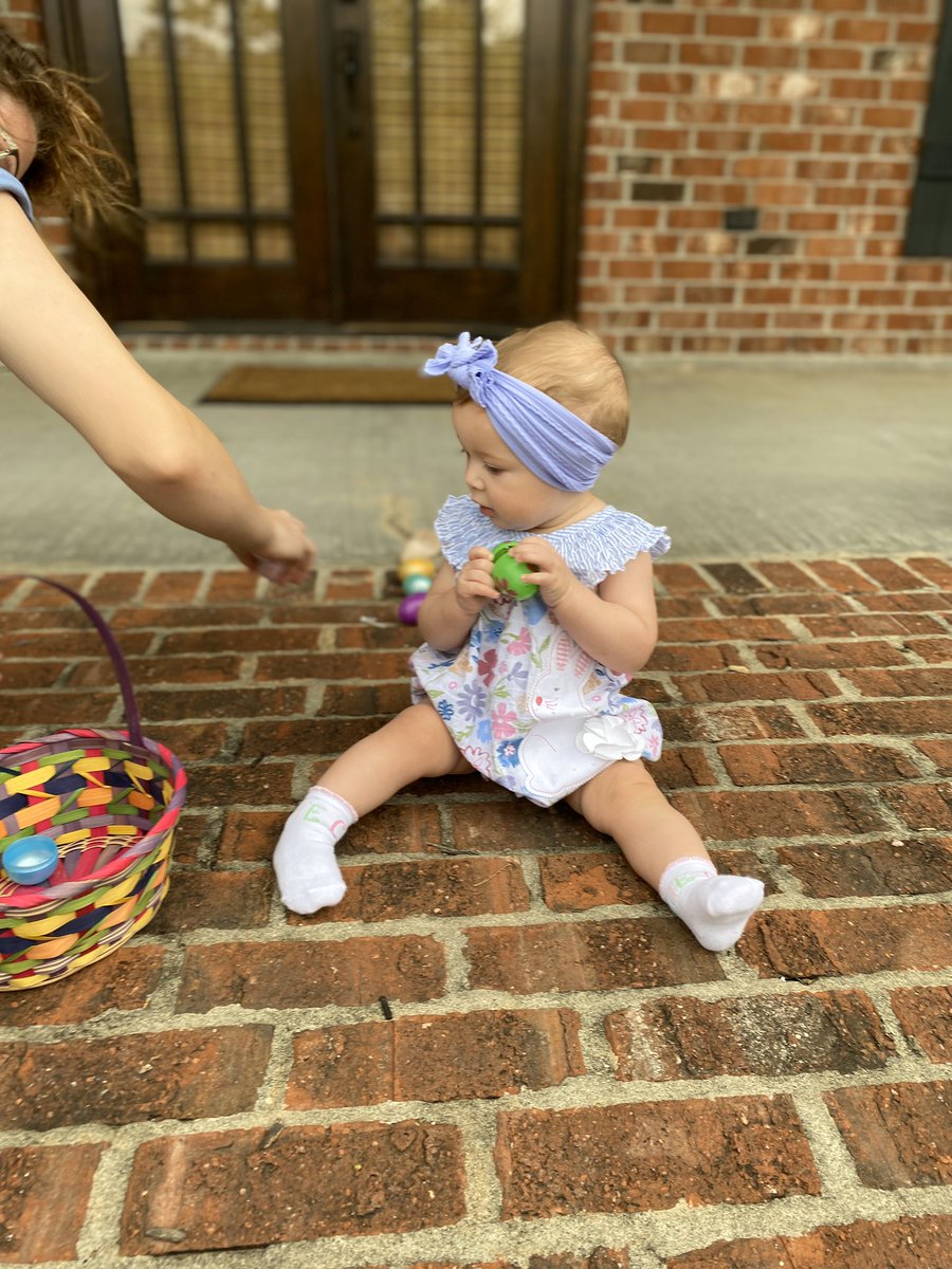 _jadefavre's tweet photo. My little love’s first Easter! 🐰💘🥰🌼🌸 https://t.co/MKOqQ1DbsH